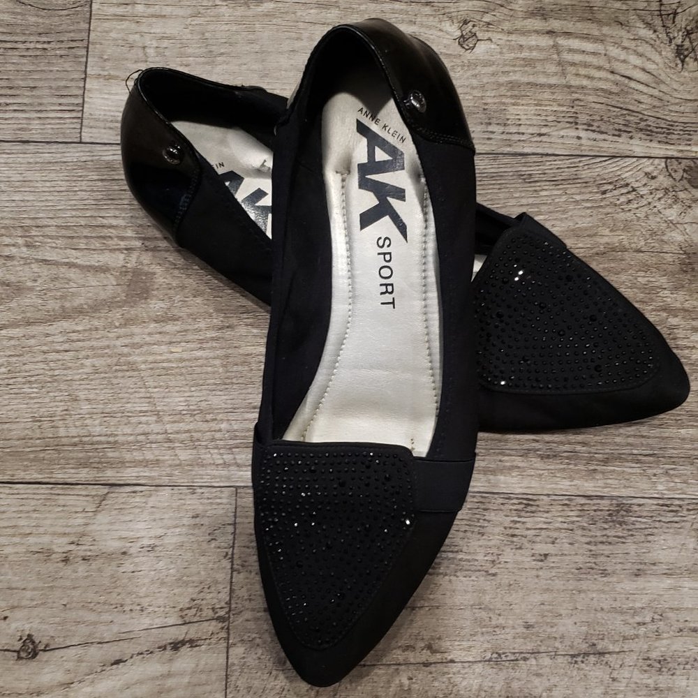 Anne Klein Sparkling Pumps